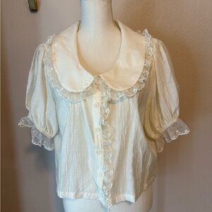 Le Lis Cream Lace Accent Blouse